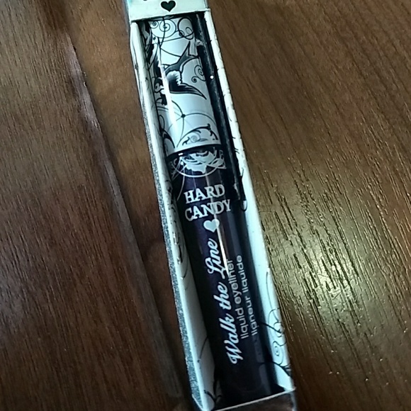 NWT Hard Candy makeup bundle of 3 with free mirror - Picture 4 of 5